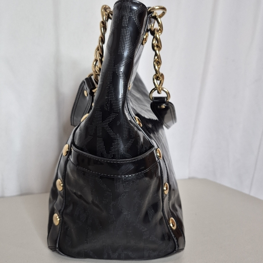 Michael Kors Delancy Studded Logo Mirror Metallic Tote PLUS Wallet - Picture 2 of 16